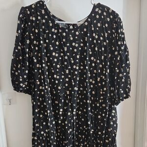 Lily White Black Dress with Daisy Print